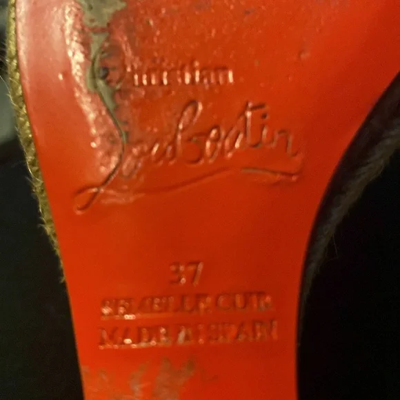 CHRISTIAN LOUBOUTIN RED PATENT 5” Wedge / 1” Toe Sandals size 37 HOT! - Picture 9 of 15